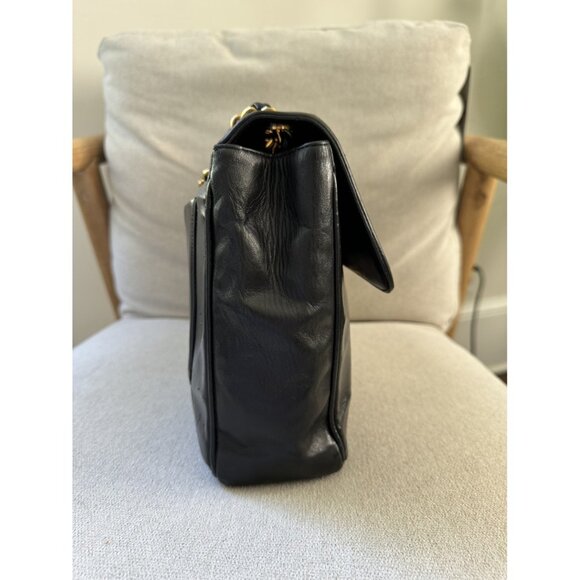 Chanel Flap Bag - Picture 9 of 10